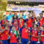 RTVE dispara el gasto en derechos con su apuesta por el fútbol y la selección y compromete más de 600 millones hasta 2032