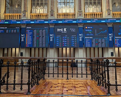 Cómo la Bolsa española ha conquistado los 20.000 puntos haciendo ricos a todos menos a los españoles