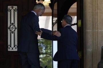 El Gobierno rehúye el refrendo necesario para que Felipe VI pueda cumplir su «compromiso» de visitar Ceuta