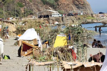El Gobierno reniega ahora de la «acogida» a los migrantes y promete mano dura a Europa