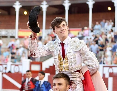 Sergio Rollón cierra por la Puerta Grande una gran Feria de Begoña