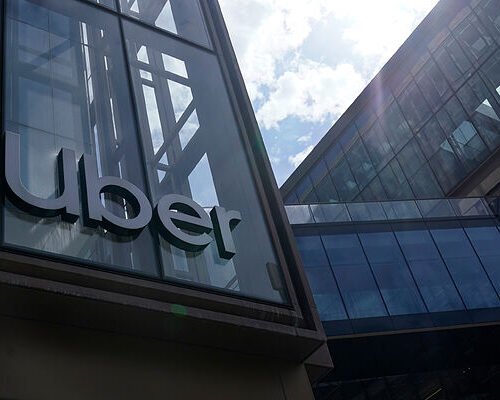 Golpe a Uber en Países Bajos: 825 millones de sanción por suspender de forma automatizada a sus conductores