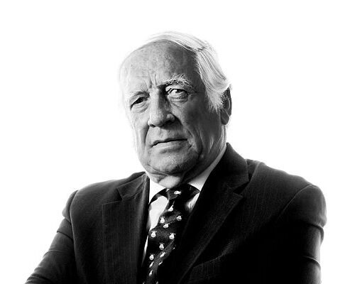 Muere Carlos Espinosa de los Monteros a los 82 años, figura clave de la empresa española y padre del ex político de Vox