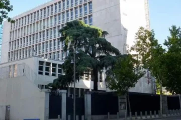 EEUU paraliza temporalmente las citas para la solicitud de visados en sus embajadas y consulados de todo el mundo