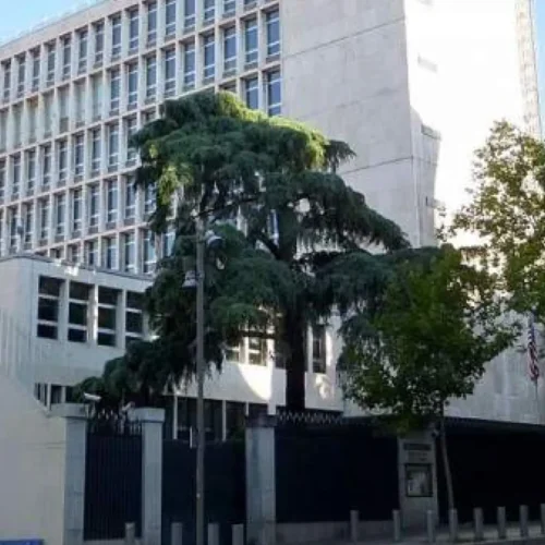 EEUU paraliza temporalmente las citas para la solicitud de visados en sus embajadas y consulados de todo el mundo
