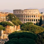 ¿Hay que llevar el pasaporte para ir a Italia tras la suspensión de Schengen con España? Estos son los requisitos para viajar