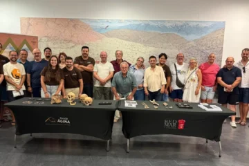Descubren un grabado de hace 5.000 años con la primera representación de Sierra Mágina