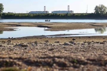 Hungría mantendrá operativa su central nuclear gracias a una leve subida del Danubio
