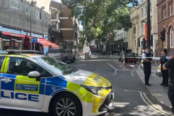 Detenida una mujer tras apuñalar a cuatro hombres en el centro de Londres