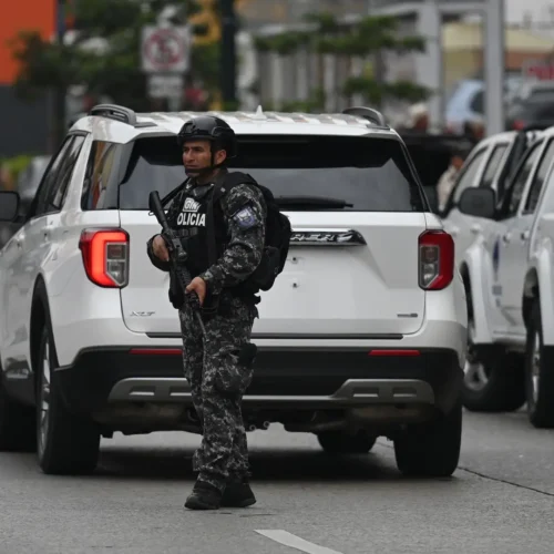 Detenido un español con 19,7 kilos de cocaína en un aeropuerto de Ecuador cuando iba a viajar a Madrid