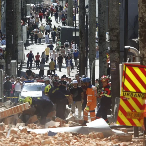 «Tensa calma» en Manizales, a 80 kilómetros del epicentro del seísmo en Colombia: «Los vecinos están en la calle por si hay réplicas»