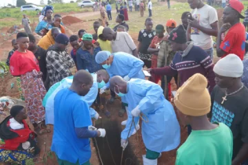 Más de 1.200 personas logran curarse de ébola en RD Congo en un brote que deja ya 2.680 muertos y 5.500 casos confirmados