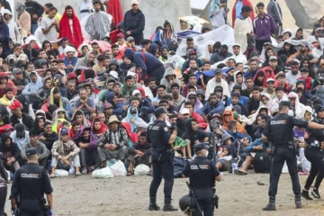 Marruecos pide a España que devuelva a los migrantes supervivientes, incluidos los menores, y a los fallecidos en su paso a Ceuta