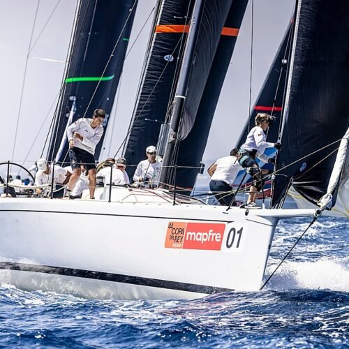La 32ª Regata Juan de la Cosa y la 55ª Semana Náutica reúnen a medio centenar de embarcaciones