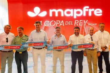 El Real Club Náutico de Palma se viste de gala para dar inicio a la 44 Copa del Rey Mapfre