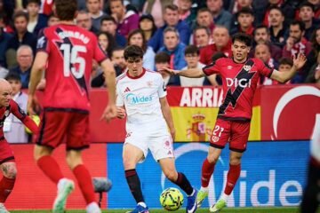 Juanlu viajará mañana a Inglaterra para firmar como nuevo jugador del Bournemouth