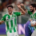 La afición del Real Betis se ilusiona con Isco