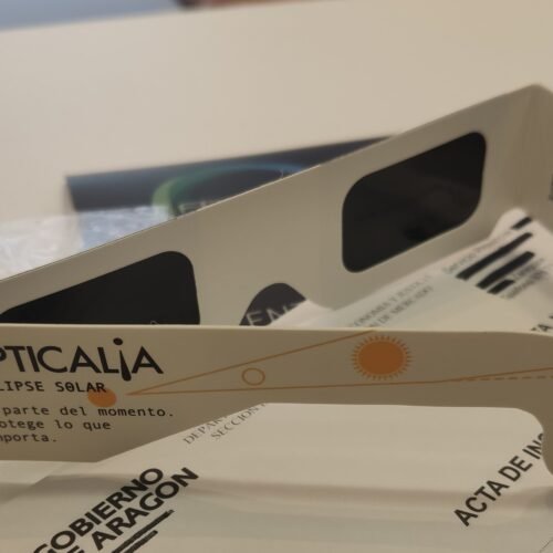 Retirados seis modelos de gafas para el eclipse por riesgo de lesiones oculares