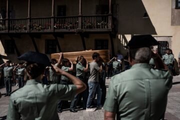 La despedida a Laura Cruz: “La mató porque era feliz”