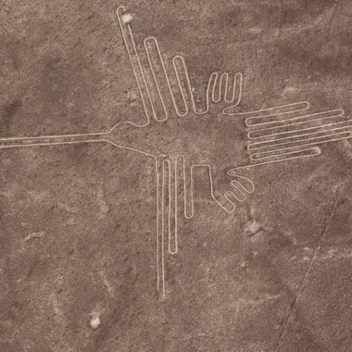 Al menos 13 turistas muertos al estrellarse una avioneta cerca de las Líneas de Nazca en Perú