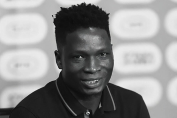 Muere el futbolista ugandés David Owori tras las brutales heridas sufridas al ser atracado en su país