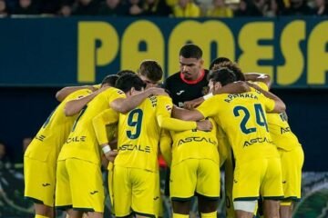 El Villarreal se resiste a fichar para su segunda temporada consecutiva en Champions
