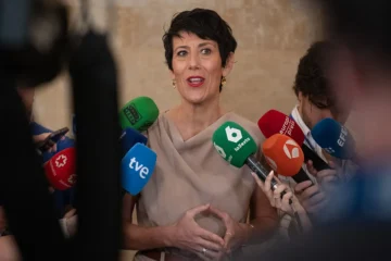 El Gobierno destina 25 millones de euros para atender a menores migrantes solos en Ceuta