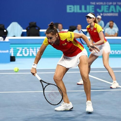 España vuelve a semifinales 18 años después tras superar a Kazajistán y al cansancio
