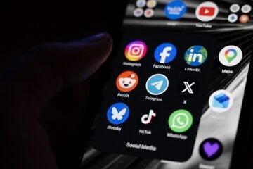 Europa quiere prohibir el ‘scroll’ infinito en redes sociales a los menores de 18 años