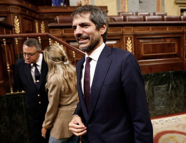 Bajar los alquileres y una prestación por hijo: las exigencias de Sumar al PSOE para pactar los primeros Presupuestos de Sánchez