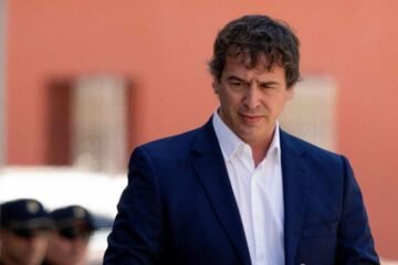 La Audiencia de Badajoz rechaza la petición del ‘hermanísimo’ de retirar de la sentencia la afirmación de que participó en la creación de la plaza amañada