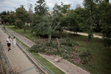 Alertas por lluvias en España, última hora hoy en directo | Aviso de Es-Alert por lluvias intensas y fuertes rachas de viento en Ibiza y Formentera