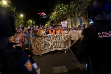 Convulsión en el Gobierno por el desahucio de Maricarmen: Sumar exige al PSOE expropiar su piso y frenar los alquileres