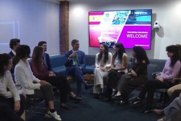 Estudiantes de Harvard preguntan a Sánchez por la corrupción en España y el caso Pegasus