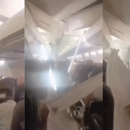 Escenas de pánico entre los pasajeros de un avión en Irán tras desplomarse parte del techo de la cabina por daños en el motor
