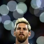 Eclipse de Dios en Argentina: «¿Cómo nos levantamos ahora sin Messi ni Maradona?»