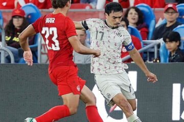 Suazo acabó expulsado en la derrota de Chile en Canadá (1-0)