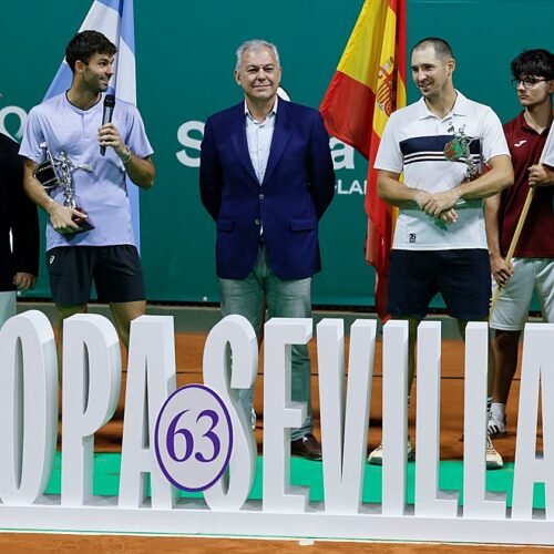 Facundo Díaz Acosta gana la Copa Sevilla con una lección de solidez y por la vía rápida