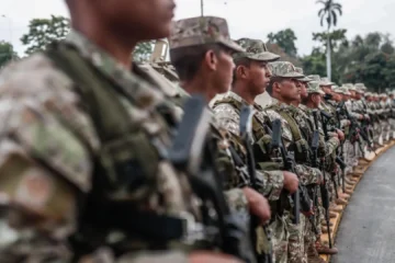 Detienen a ocho estudiantes de un colegio militar de Perú por una violación grupal a otro menor