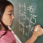 Por qué tu hijo no disfruta con las matemáticas aunque saque buenas notas: «Es una mala noticia en un país donde luego, PISA, nos dice que faltan alumnos sobresalientes»