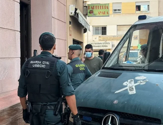 Desmantelan un piso patera en Ceuta con 24 inmigrantes dentro