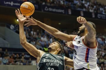 Maledon y Luwawu-Cabarrot salvan a un Madrid que no carbura