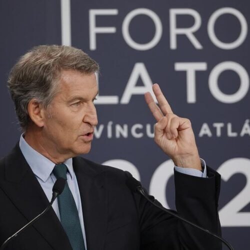 Feijóo reclama a Sánchez no «amagar» más con el adelanto electoral porque España tiene «derecho a decidir ya»