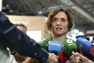 Elecciones generales 2026 en España, en directo | El portavoz del PP Borja Sémper se desmarca de las sospechas de Ayuso y Azcón, y afirma que confía «plenamente» en el voto por correo