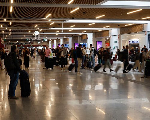 Los maquinistas convocan una huelga de 24 horas en Renfe el 29 de octubre