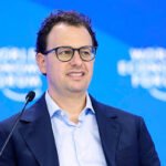 Anthropic formaliza su inminente debut bursátil: cotizará en el Nasdaq como ANT y reconoce que riesgos catastróficos de la IA podrían dañar a la empresa
