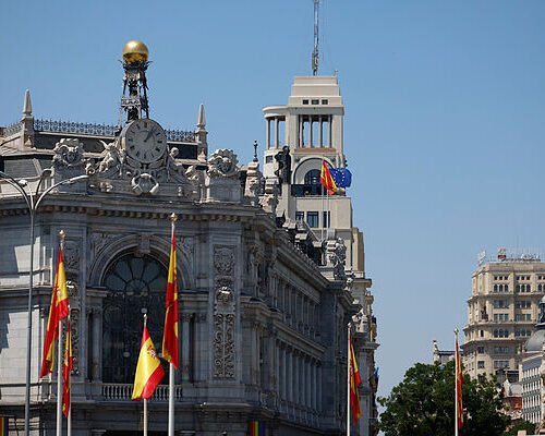 Créditos más caros y más difíciles de conseguir: los bancos se preparan para endurecer la concesión de préstamos a los hogares