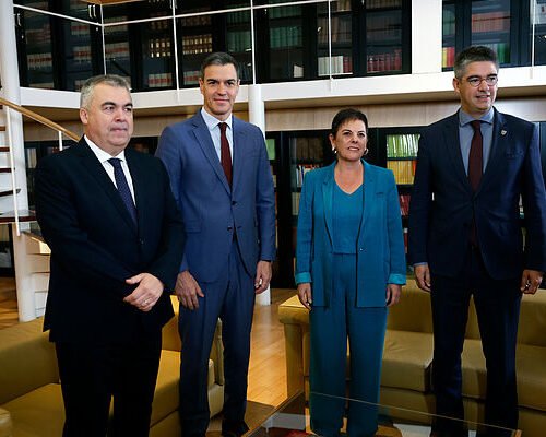 Bildu ganaría las elecciones generales en Euskadi al lograr siete diputados por el desplome total de Sumar y Podemos
