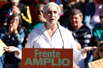 Quiebra entre los socios del Gobierno: Ada Colau exige la «dimisión» de Puente y traslada «a Moncloa» que sea «lo antes posible»