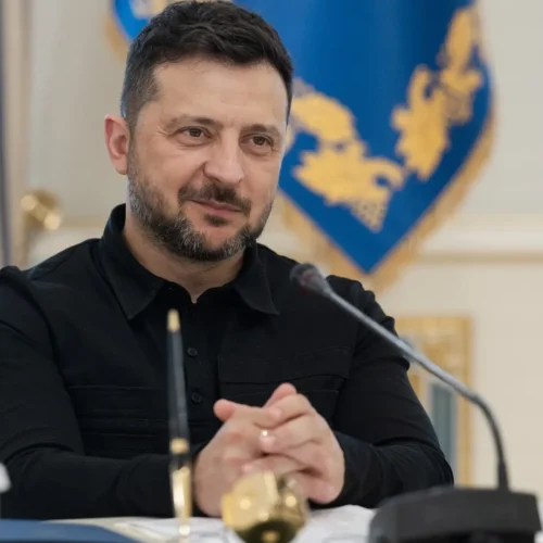 Zelenski traslada al enviado de Trump propuestas de paz para que se las presente a Putin este miércoles en San Petersburgo